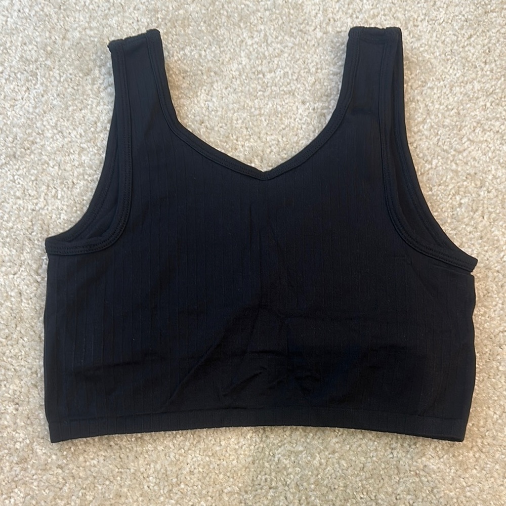 Black Ribbed Crop Top